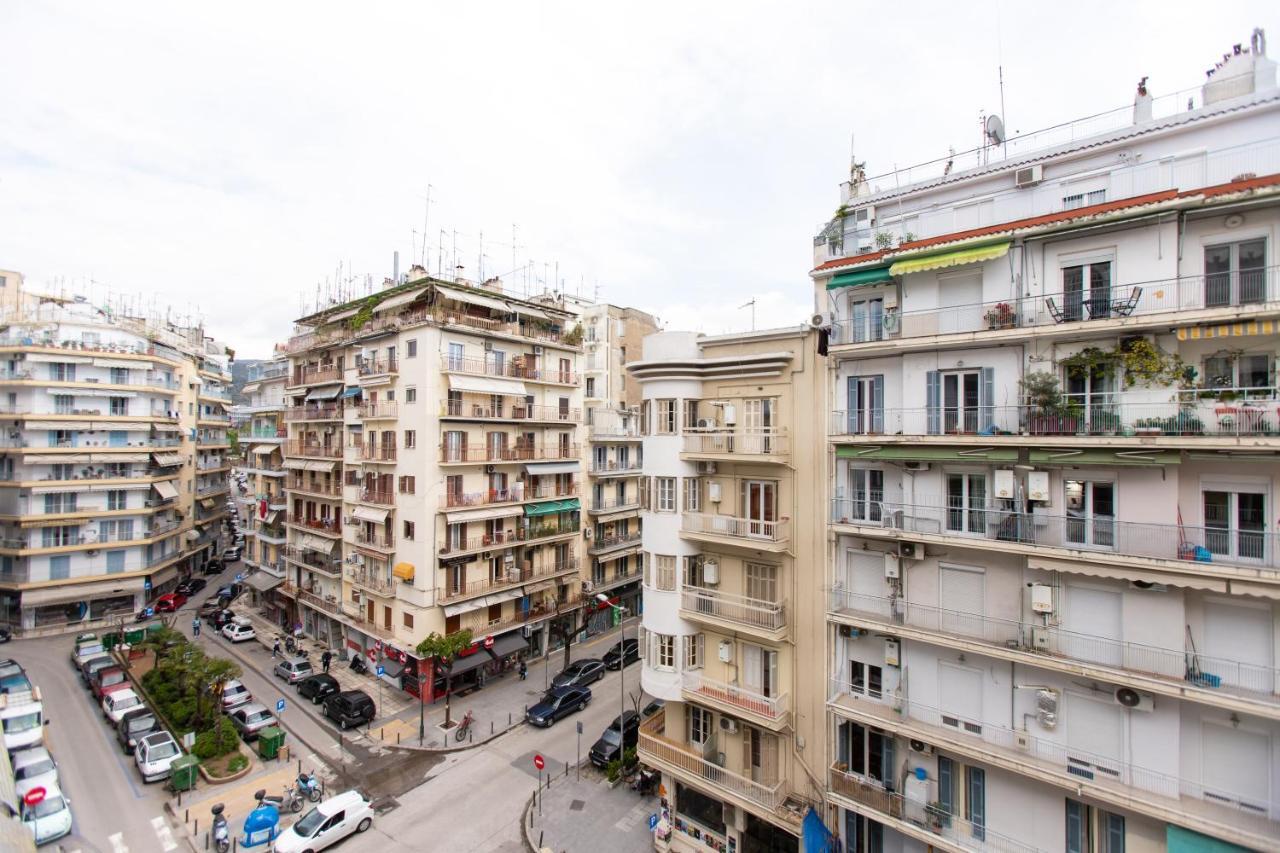 Downtown Luxury Boutique Suites : The Yellow Suite سالونيك المظهر الخارجي الصورة